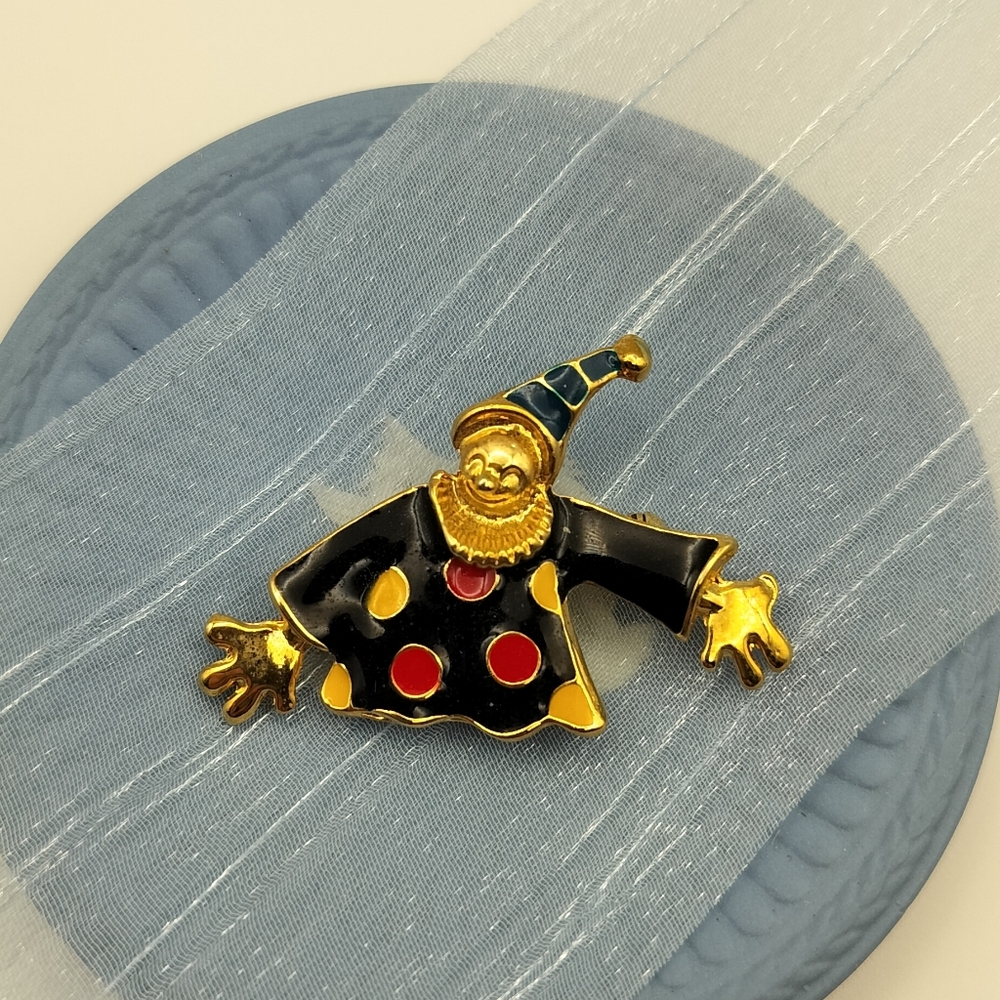 Vintage Gold and Black Tone Clown Brooch with Red Accents